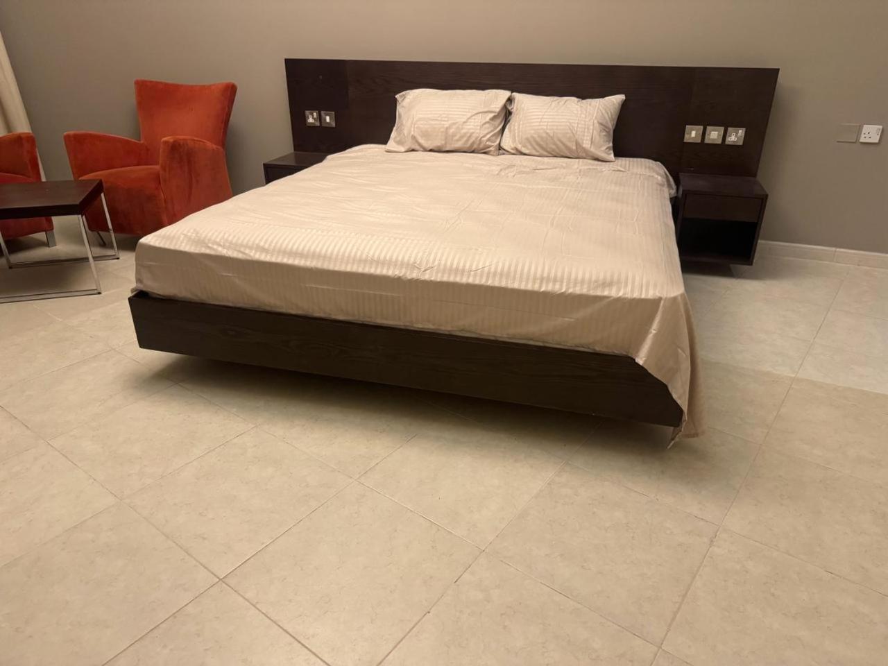 Provis Apartment Sharjah Ngoại thất bức ảnh