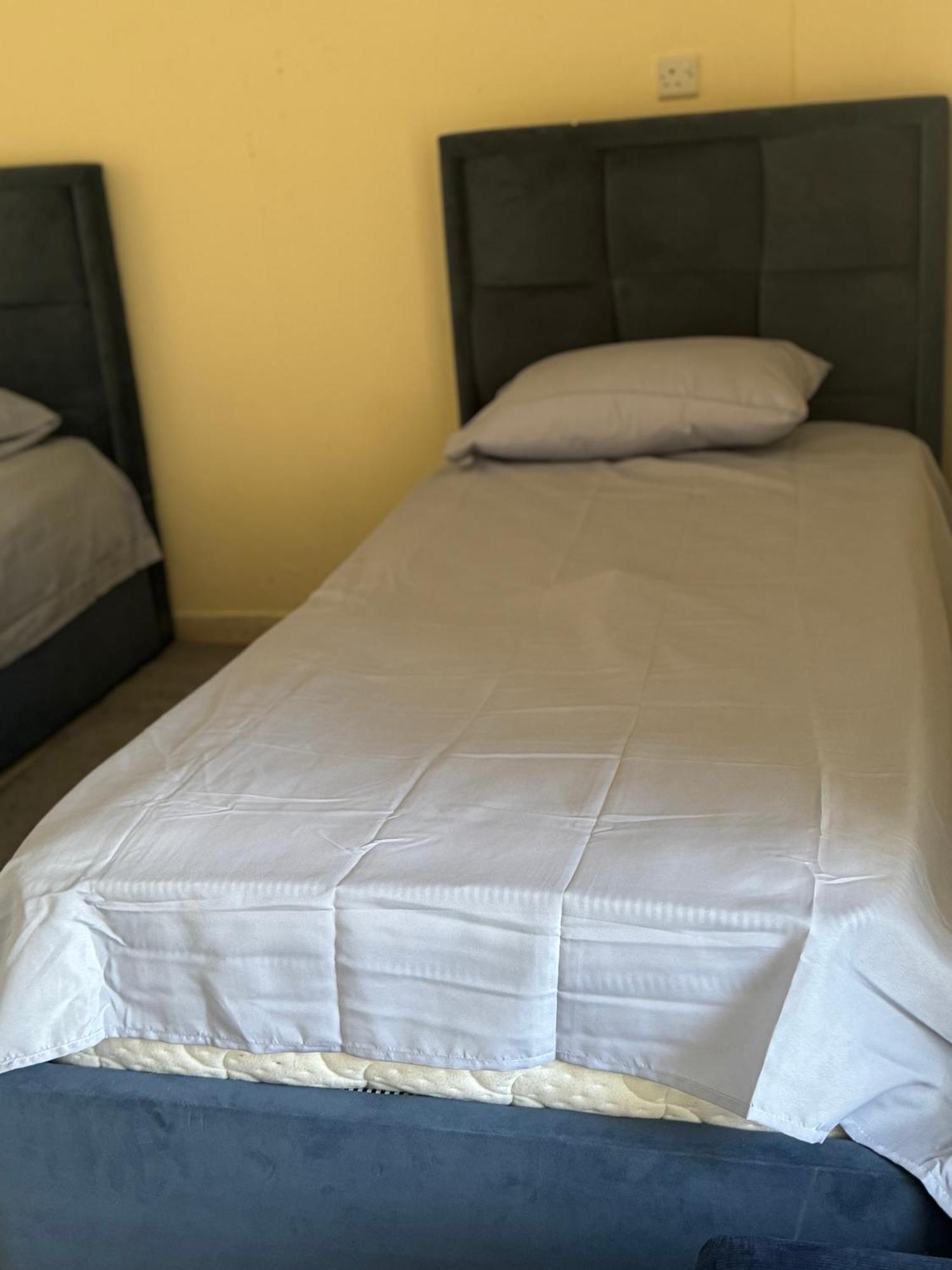 Provis Apartment Sharjah Ngoại thất bức ảnh
